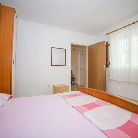 Ned-with Terrace Vinišće