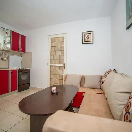 Apartman Ned-with Terrace